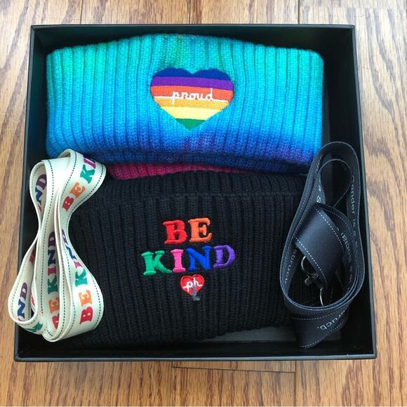 THE PHLUID PROJECT Be Kind Be Proud Beanies Black Rainbow & Laniard gift Set - Picture 8 of 8